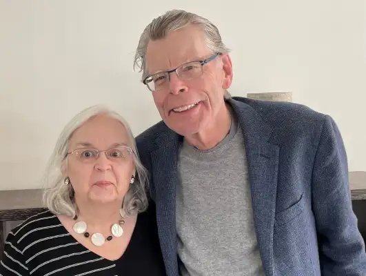 Stephen y Tabitha King, invitados de honor